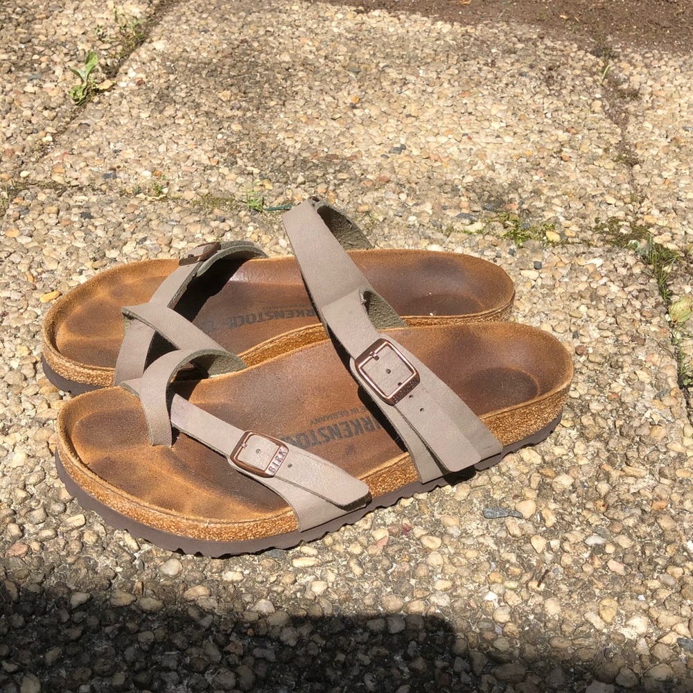 Birkenstock Mayari Sandal 39